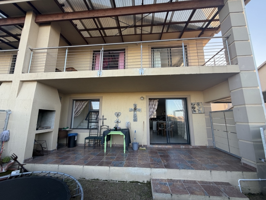 3 Bedroom Property for Sale in Mossel Bay Ext 15 Western Cape